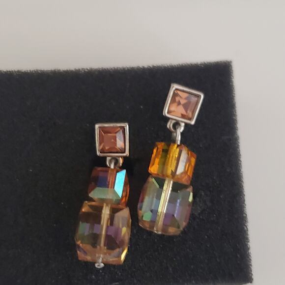 Swarovski Dainty Earrings Aurora Borealis in Amber‎ Shades Swan Signed NWT - Picture 6 of 9
